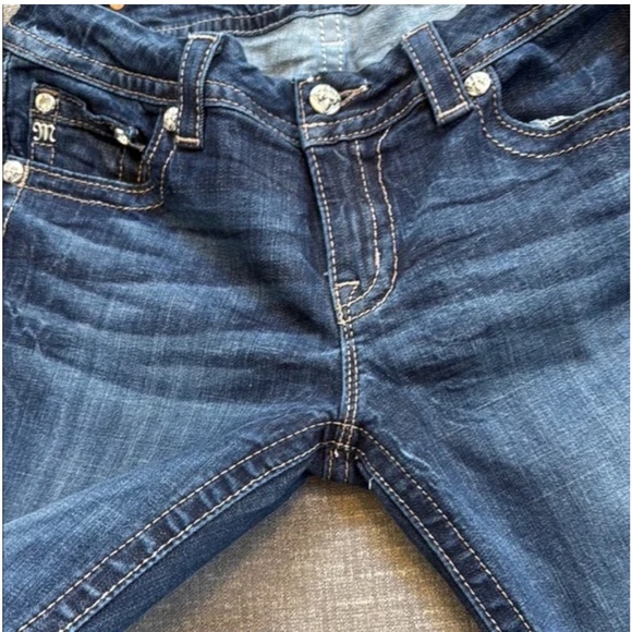 Miss Me Mid Rise Easy Boot - Picture 8 of 14